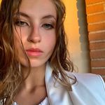 Anna Zanetti - @aannazanetti - Instagram