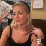 Annabel Young - @annabelyoung - Instagram