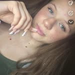 annabelle burns - @ill.surely_pass - Instagram