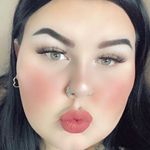 Annabelle Cusack - @notyouraveragefatgirlx - Instagram