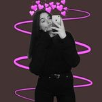 𝗕𝗹𝗮𝗰𝗸 𝗦𝘄𝗮𝗻🕷️ - @_anna_lee_johnson_ - Instagram
