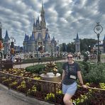 Annalee Petersen - Facebook