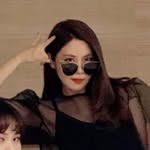 🤟🏻😎 - @anne_ahn - Instagram