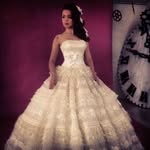 Anne Avery - @anneavery8005 - Instagram