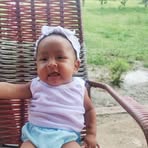 Anne Barros - Facebook