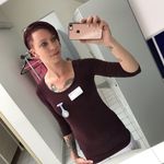 Anne Bartels - @pflegelebenundlieben - Instagram
