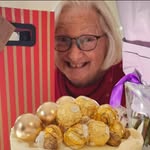 Anne Begg - @annebegg - Instagram