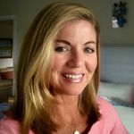 Anne McElhaney - @annechovieart - Instagram