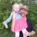 Anne Reisinger Coble-Carrel - @anniebananie2 - Instagram