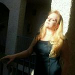 Anne Combs - @annecombs72 - Instagram