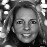 Anne Cournoyer - @acourn2327 - Instagram