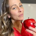 Anne DeVille - @annedeville_1 - Instagram