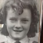 Anne Holloway Durrant - @annedurrant22 - Instagram