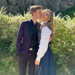 Anne-Elvine - @anneelvine - Instagram