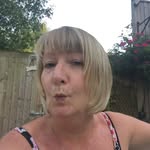 Anne Fairlie - @annesexbomb - Instagram