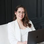 ANNE GRAYSON - @cryptowithanne - Instagram