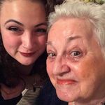 Anne Hood - @annehood6389 - Instagram