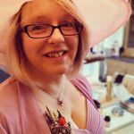 Anne Khan - @annek32 - Instagram