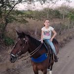 Anne Beatriz Klinger De Almeid - @annebeatrizklinger - Instagram