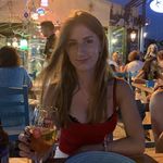 Anne Knowles - @anne_knowless - Instagram