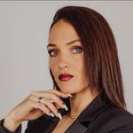 « 𝐀𝐊 » 𝐁𝐞𝐚𝐮𝐭𝐲 𝐀𝐫𝐭𝐢𝐬𝐭 - @anne.koning_ - Instagram