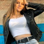 @annela.ledwith_247 - Instagram