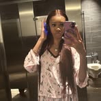 Aññe Lowé - Facebook