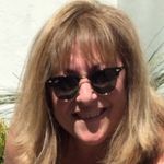 Anne Petry - @annie_g_pet - Instagram