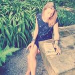 Anne Stelzer - @hal_3_isaias - Instagram