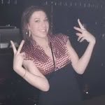 Annette Beach - @ebiderto - Instagram