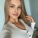 Annette Chen - @millanjessic52 - Instagram