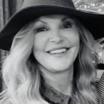 Annette Gilbert - @sallygilbert145 - Instagram