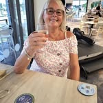 Annette Griffiths - @annette7340 - Instagram