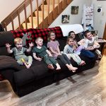 Annette Hyde - @hydemommabear - Instagram