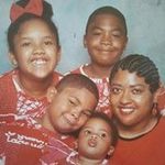 Annette Tucker - @annette.tucker.395 - Instagram