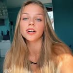 𝔸𝕟𝕟𝕚 𝕎𝕖𝕓𝕖𝕣 - @carwfoc - Instagram