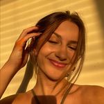 annie - @annieallisonn - Instagram