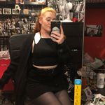 Annie Barrow - @bringmetheannie - Instagram