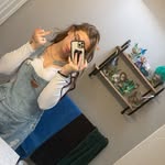 Annie Barton - @annieoneillmusic - Instagram