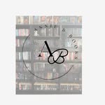 Annie Baxter - @annieb.books - Instagram