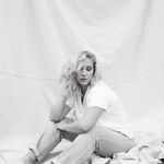 ANNIE BAYER - @anniebayer.co - Instagram