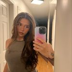 annie beard - @anniepeytonbeard - Instagram