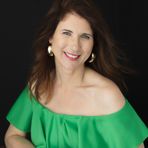 Annie Beauregard portraits - Facebook