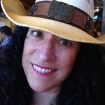 Annie Bernier - @anniebernier64 - Instagram
