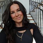 Annie Ci - @anniecio - Instagram