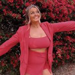 Annie Claire - @annieclaire.r - Instagram