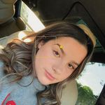 @annie.clouds.fan - Instagram