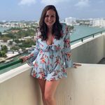 Annie Connelly - @annieconn02 - Instagram