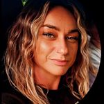 Annie Connell - @annie_larry_barry - Instagram