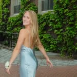 Annie Dinges - @anniedinges - Instagram